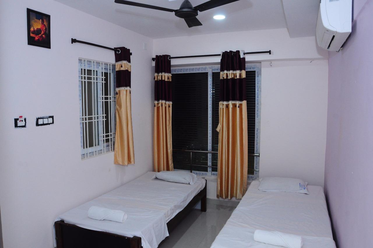 Villa Sgs Residency à Tirupati Extérieur photo