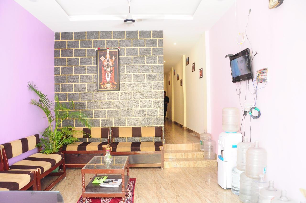 Villa Sgs Residency à Tirupati Extérieur photo